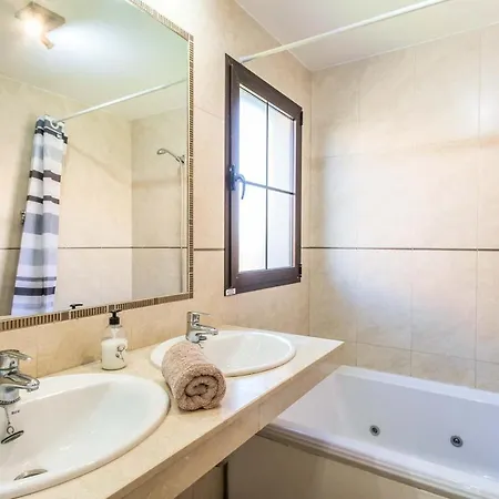 Sammia Villa *